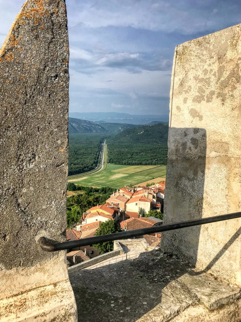 Motovun-city-walls